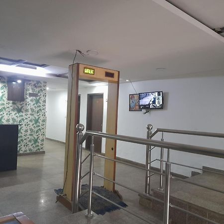 Hotel Airport Aditya Inn 뉴델리 외부 사진