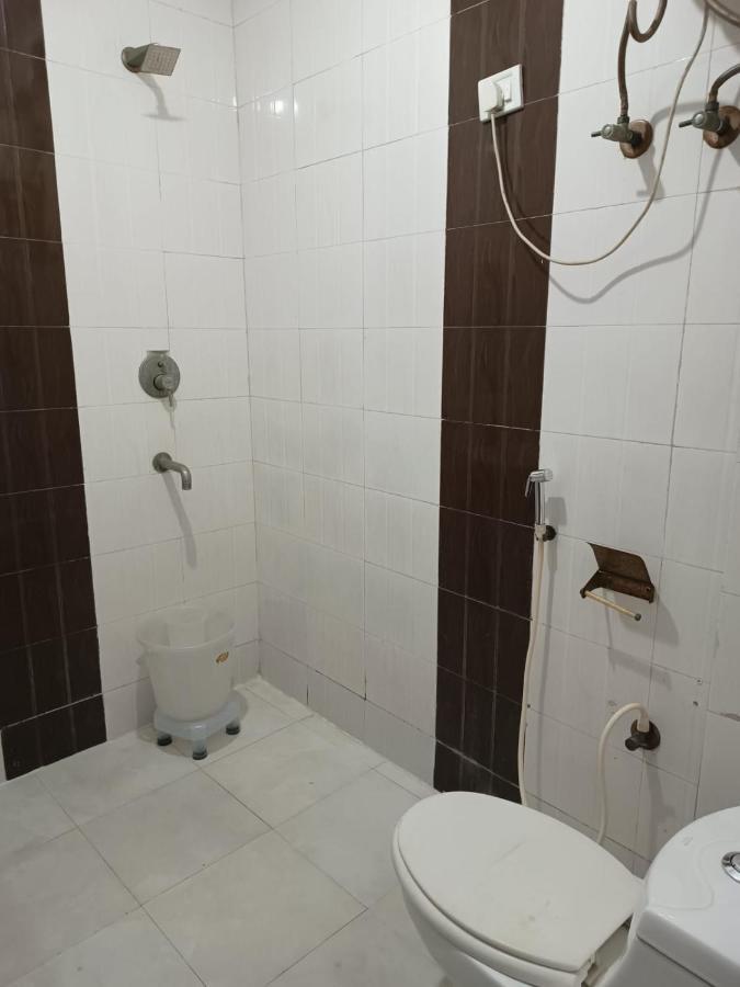 Hotel Airport Aditya Inn 뉴델리 외부 사진