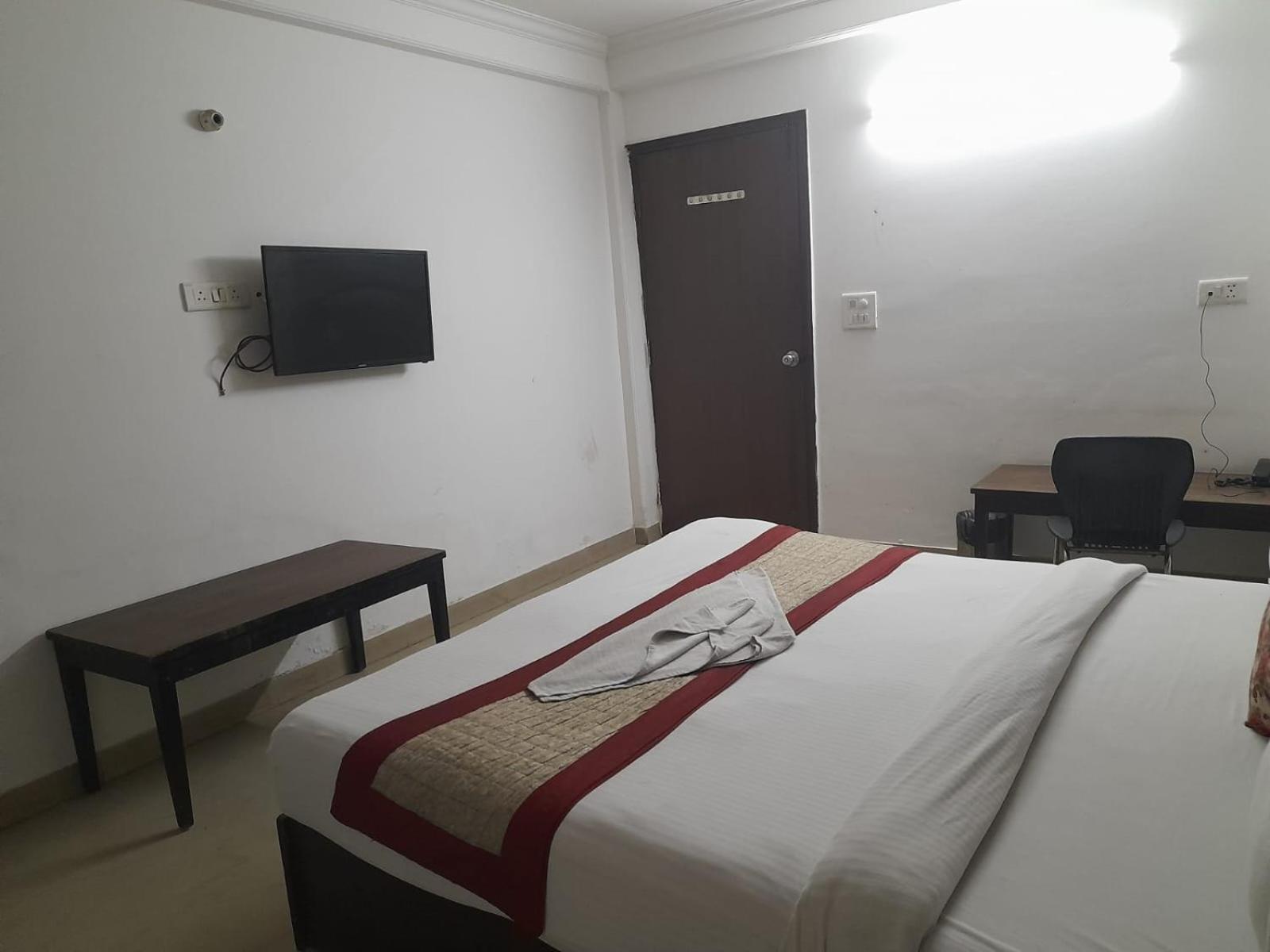 Hotel Airport Aditya Inn 뉴델리 외부 사진