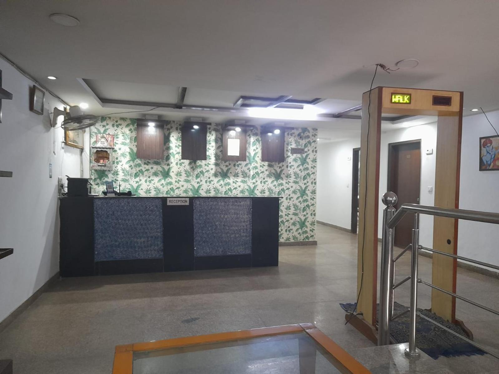 Hotel Airport Aditya Inn 뉴델리 외부 사진